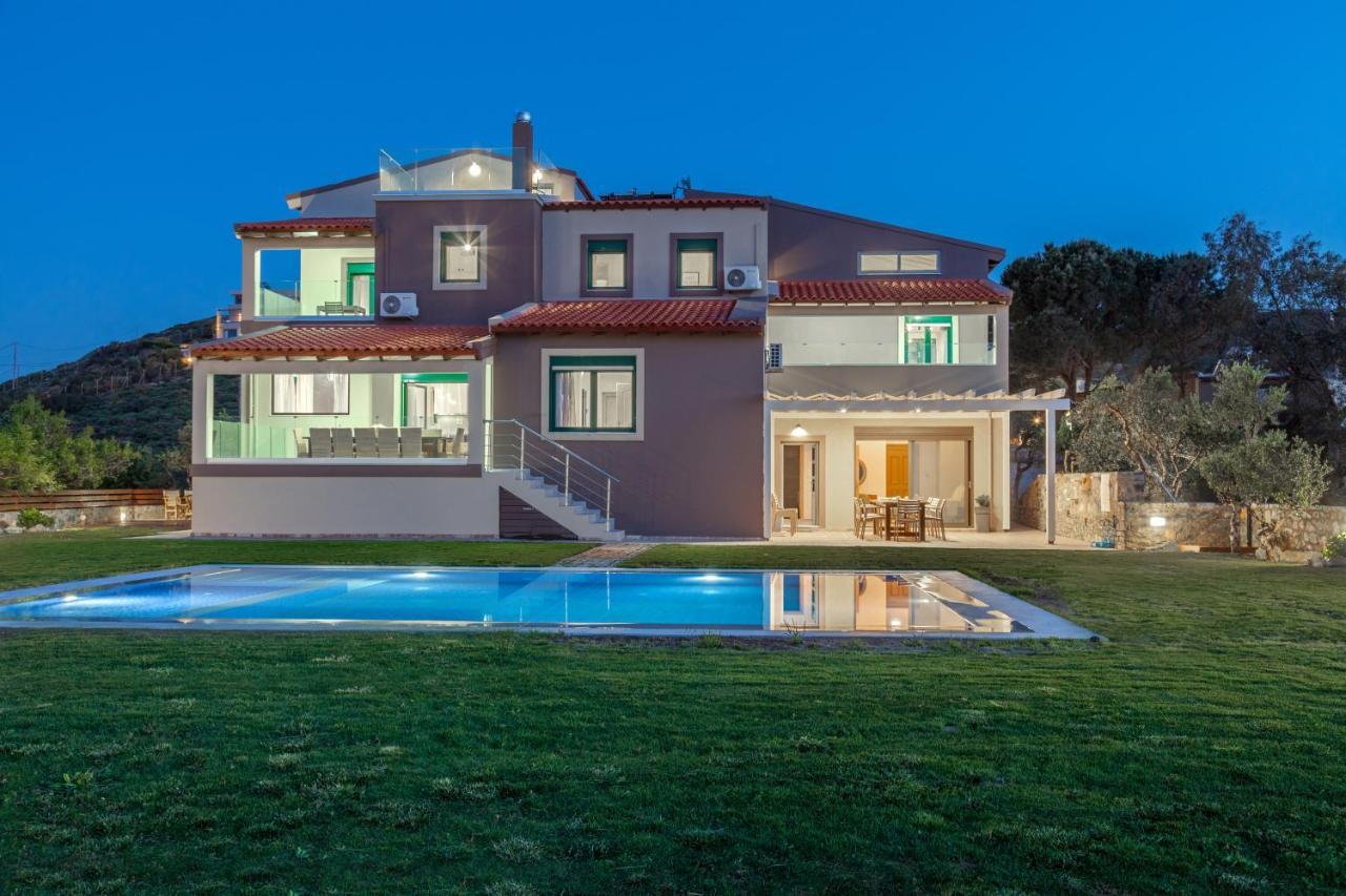 Villa Ourania Agia Pelagia Exterior foto
